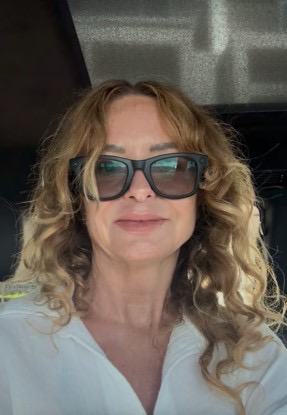 Deborah Byrne Elves outdoors in Spain wearing Meta glasses